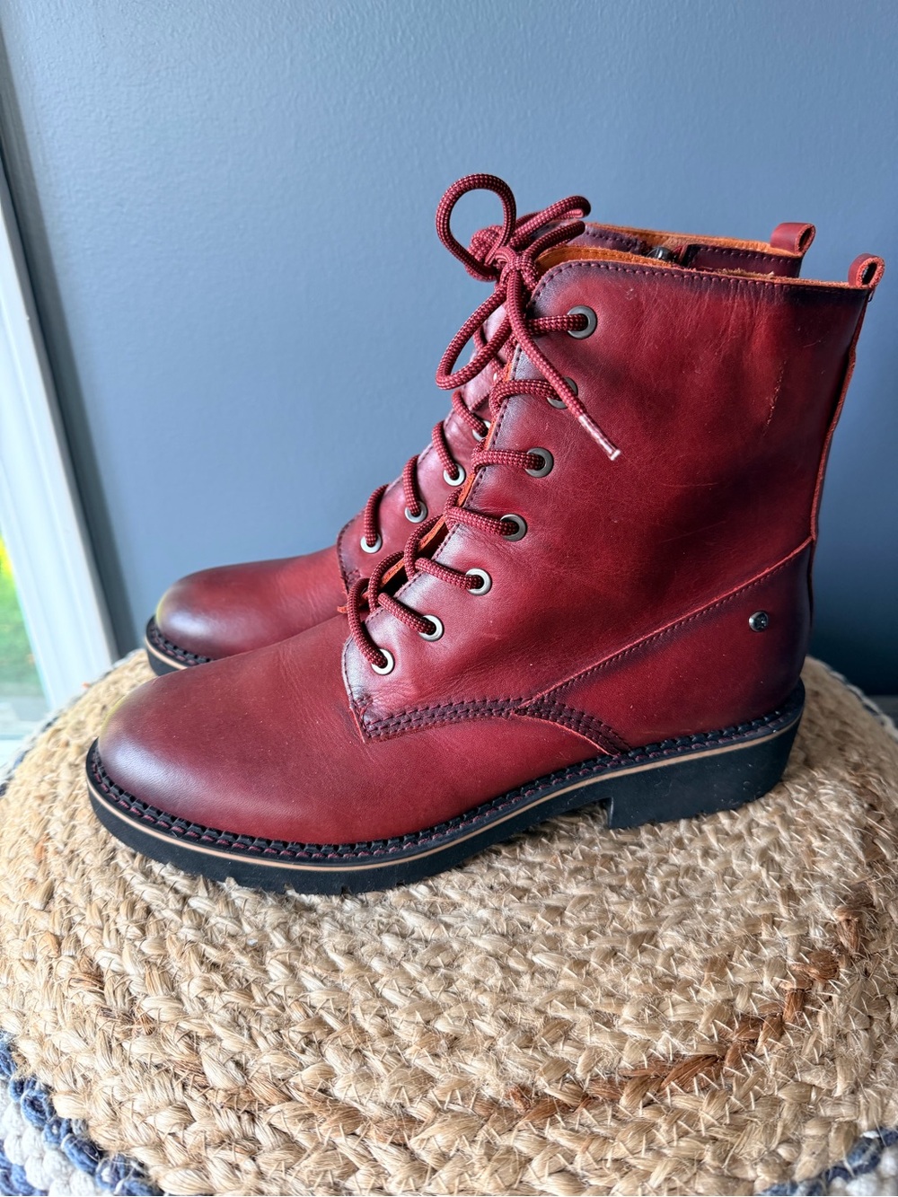 Pikolinos Deva Leather Combat Boots